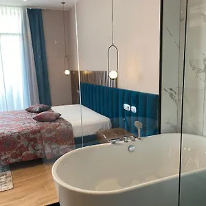 Hotel Coco Tirana