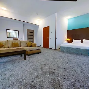 *** Otel Crossway Azerbaycan